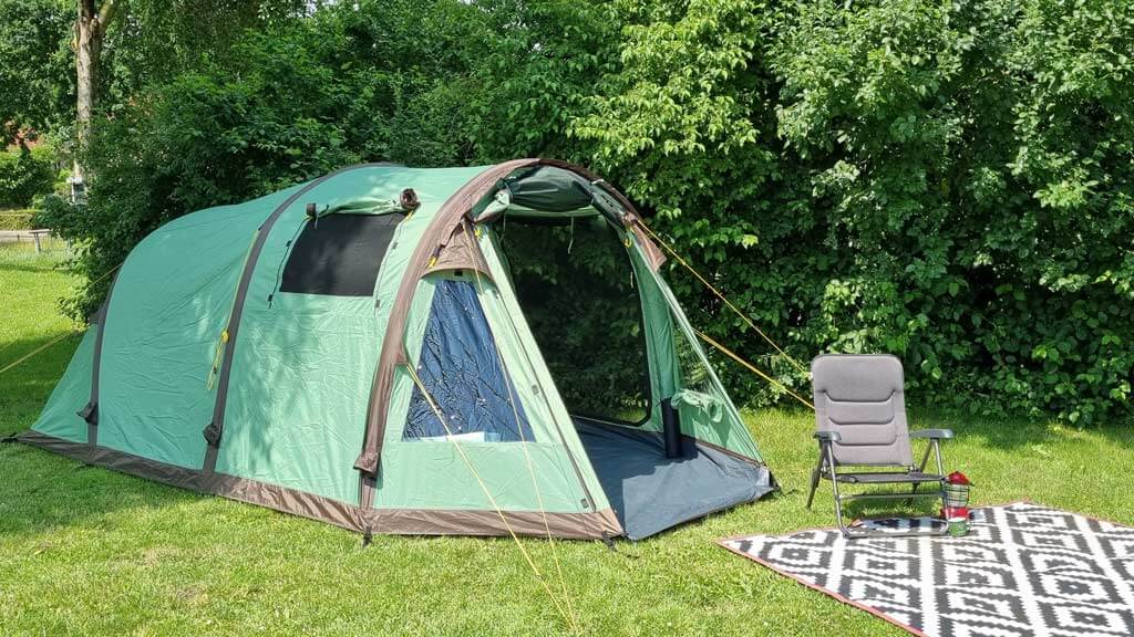 opblaasbare tent vrijbuiter