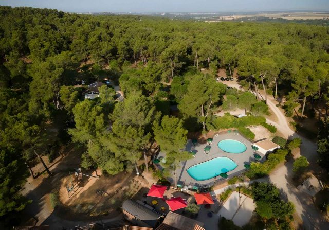 kindercamping provence huttopia