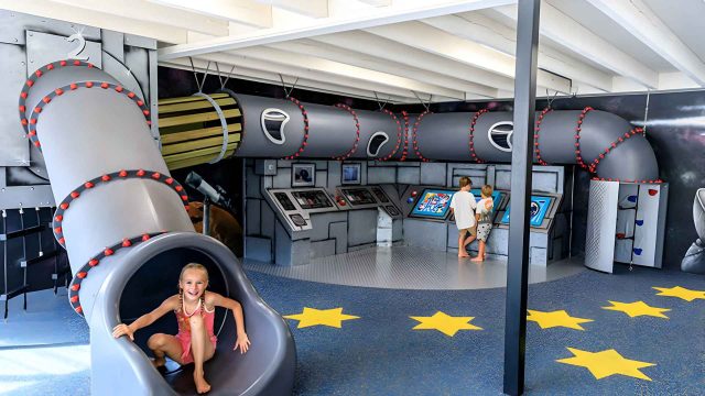 Camping met indoor speeltuin Noorster