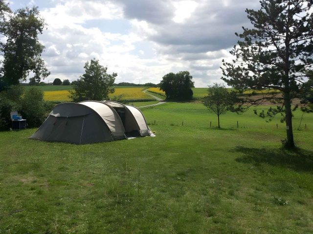 rustieke camping Dordogne, de Bas Meygnaud