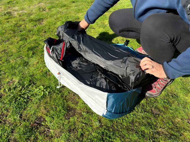 Quechua 2 seconds easy 3 persoons inpakken