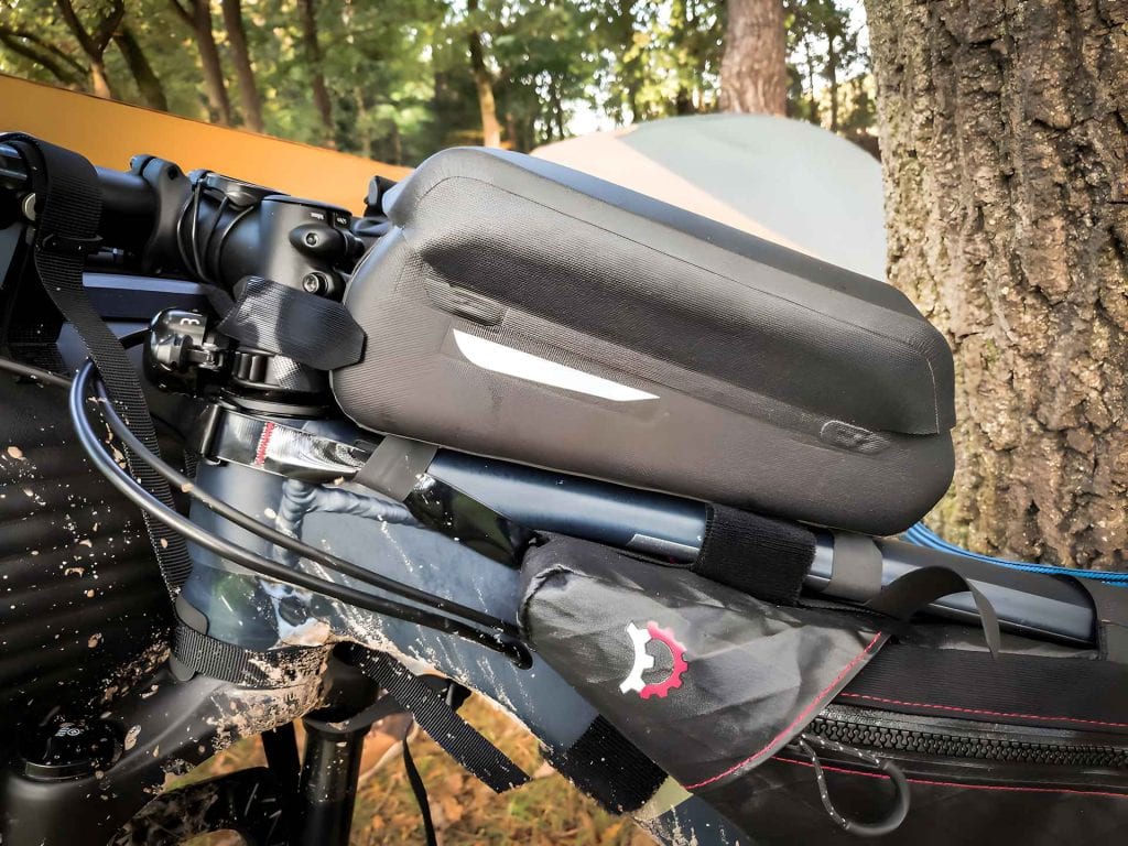 Review: Gemakkelijk bijtanken met de Riverside bovenbuistas