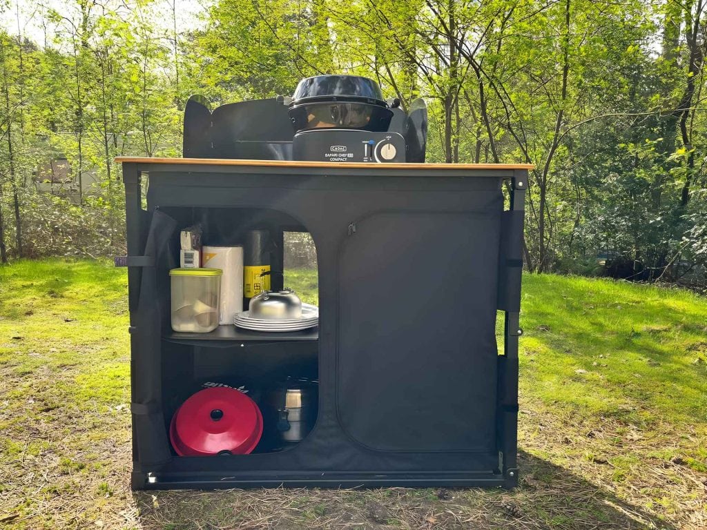 Review: Redwood Hickory campingkeuken, perfect opgeruimd!