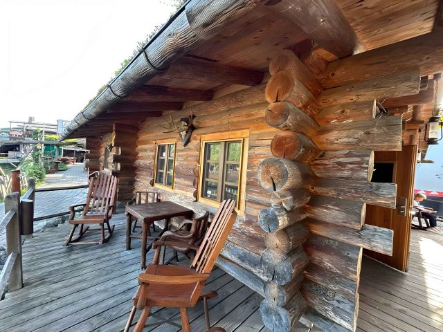 De blokhut op Camp Resort is echt basic