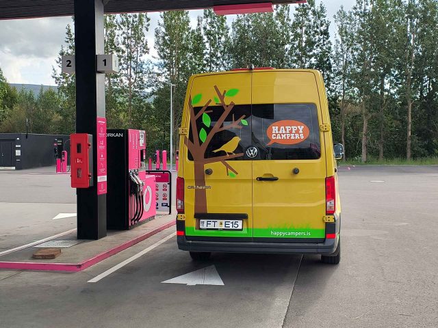 tanken in ijsland