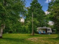 Natuurcamping Les Trexons 13 caravan op 22 200x150