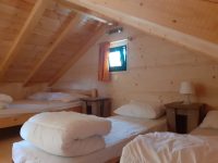Natuurcamping Les Trexons 18 kampeerhuisje boven 200x150