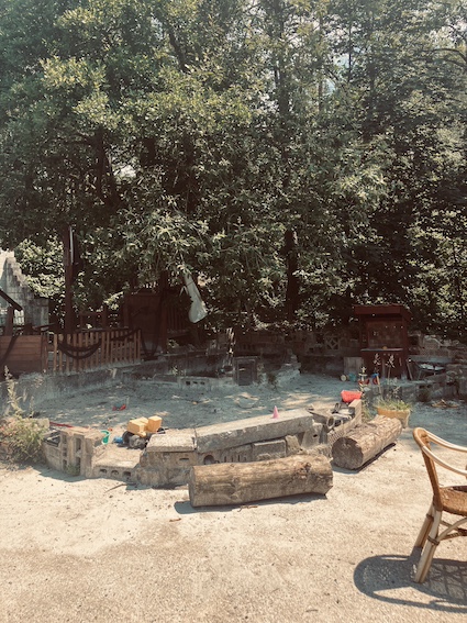 Mont Dragon 9 sandbox