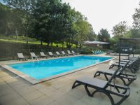 Zwembad Camping le Peyral kopie 200x150