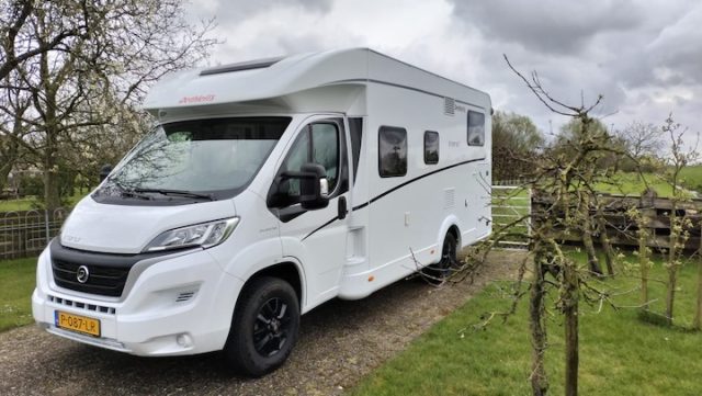 Dethleffs luxe camper huren