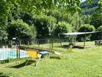 Camping Coursavy 20 Zwembad min 200x150
