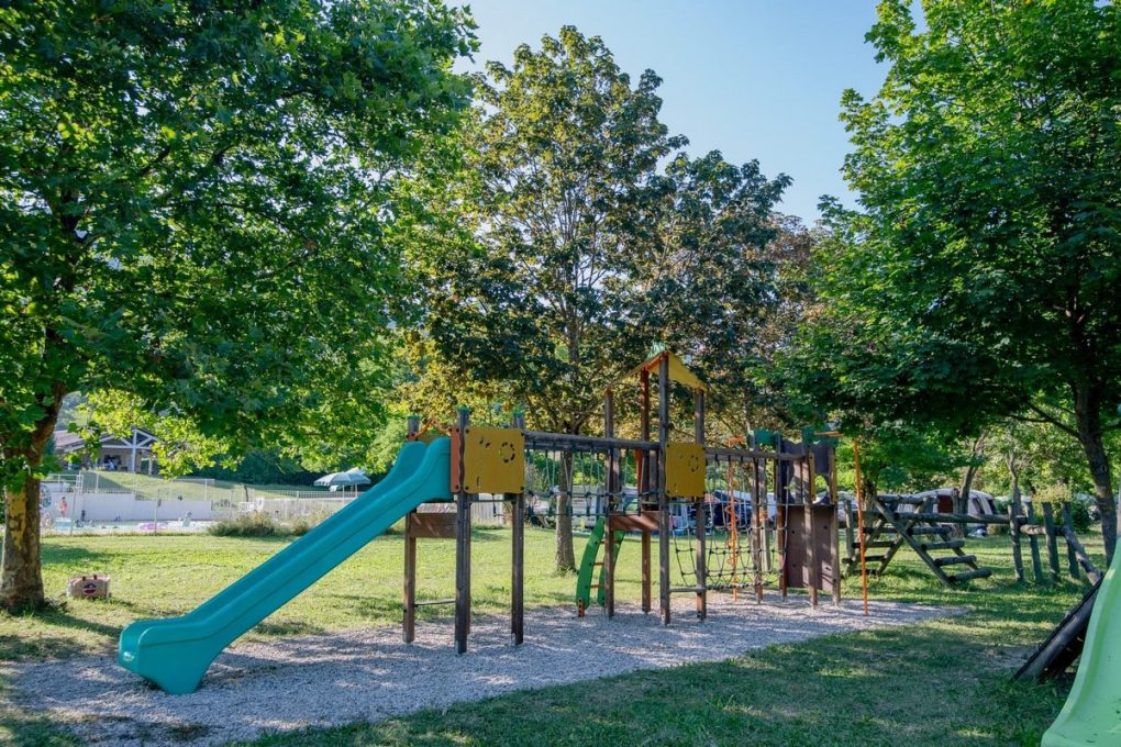camping les tuilieres 1020x680
