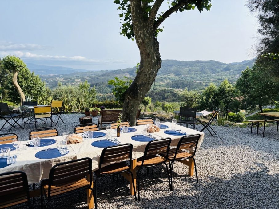 Terras tafel 907x680