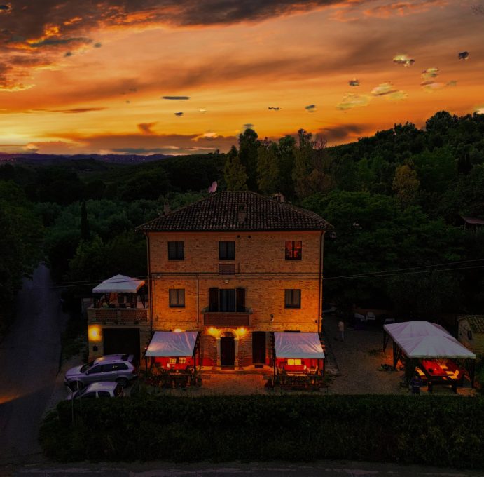 Agriturismo Villa Bussola & B&B 4 villabussolabynight 691x680