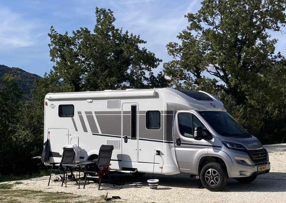 Camping Vista San Vicino 9 Camperplek 958x680