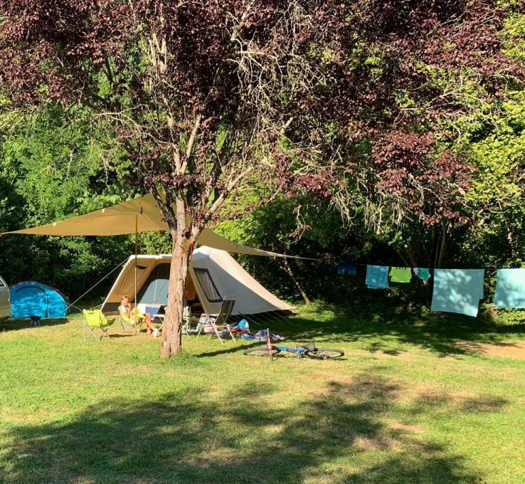 Camping la Diège 12 Kamperen Camping la Diege 12 738x680