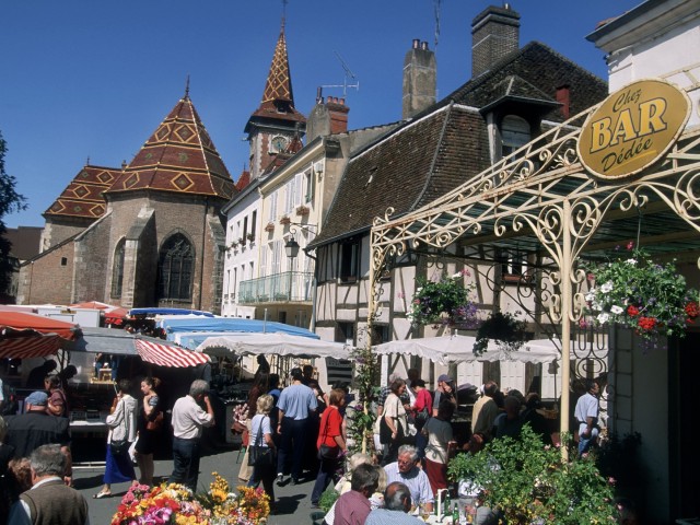 Camping Terre Ferme 12 Weekmarkt Louhans CDT71 040 ©DSL 71 Troncy Michel Groot