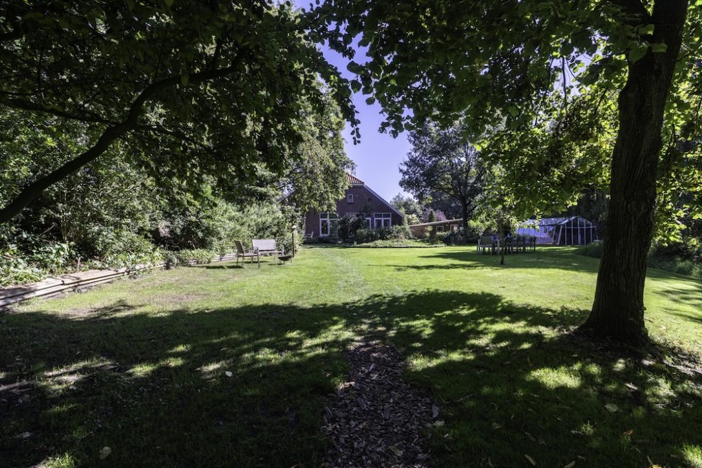 Natuurkampeerterrein BuitenWedde 16 Tuin klein 1020x680