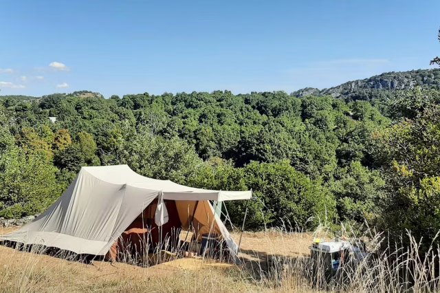 6 écht mooie kleine campings in Frankrijk | Onze tips! 2 Natuurcamping Frankrijk