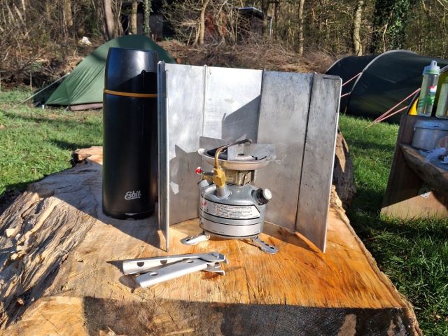 wildkamperen op de bivvybase